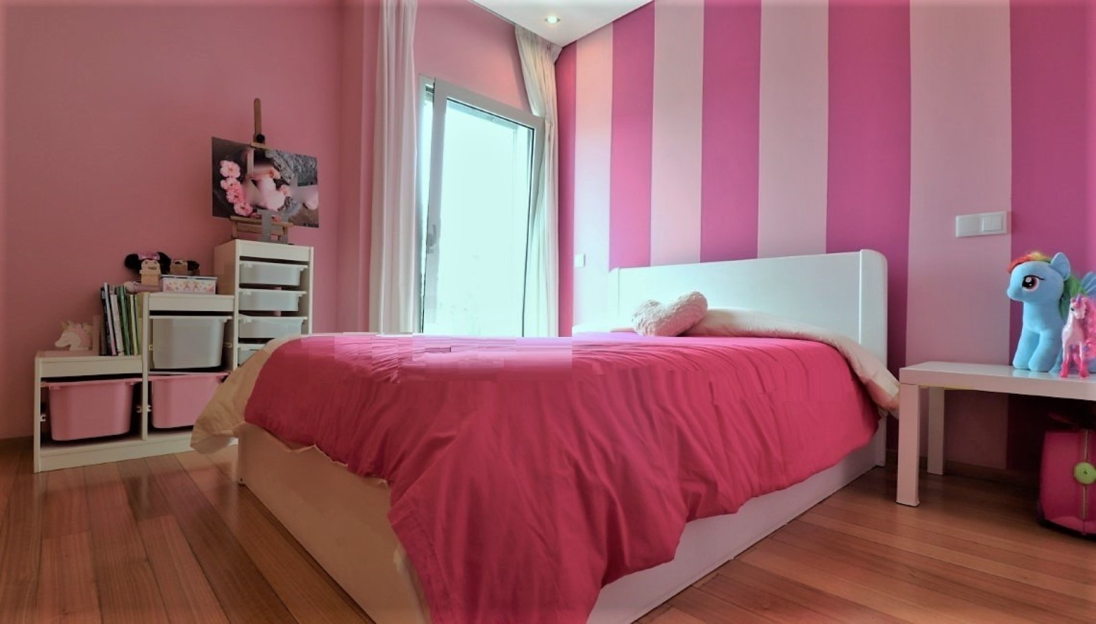 pv10294-10jpg