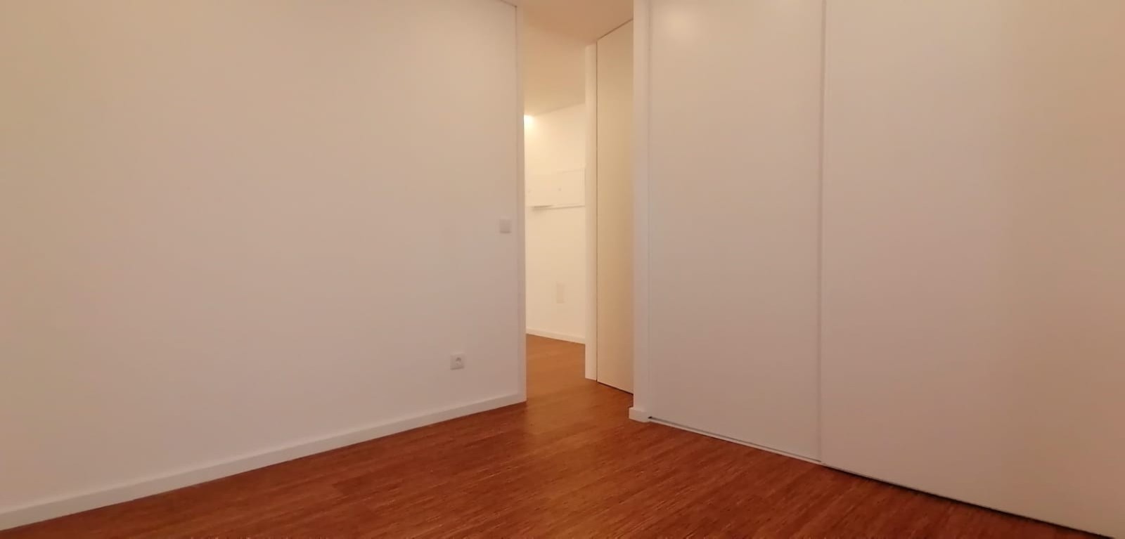 pv10735-novas-11jpeg