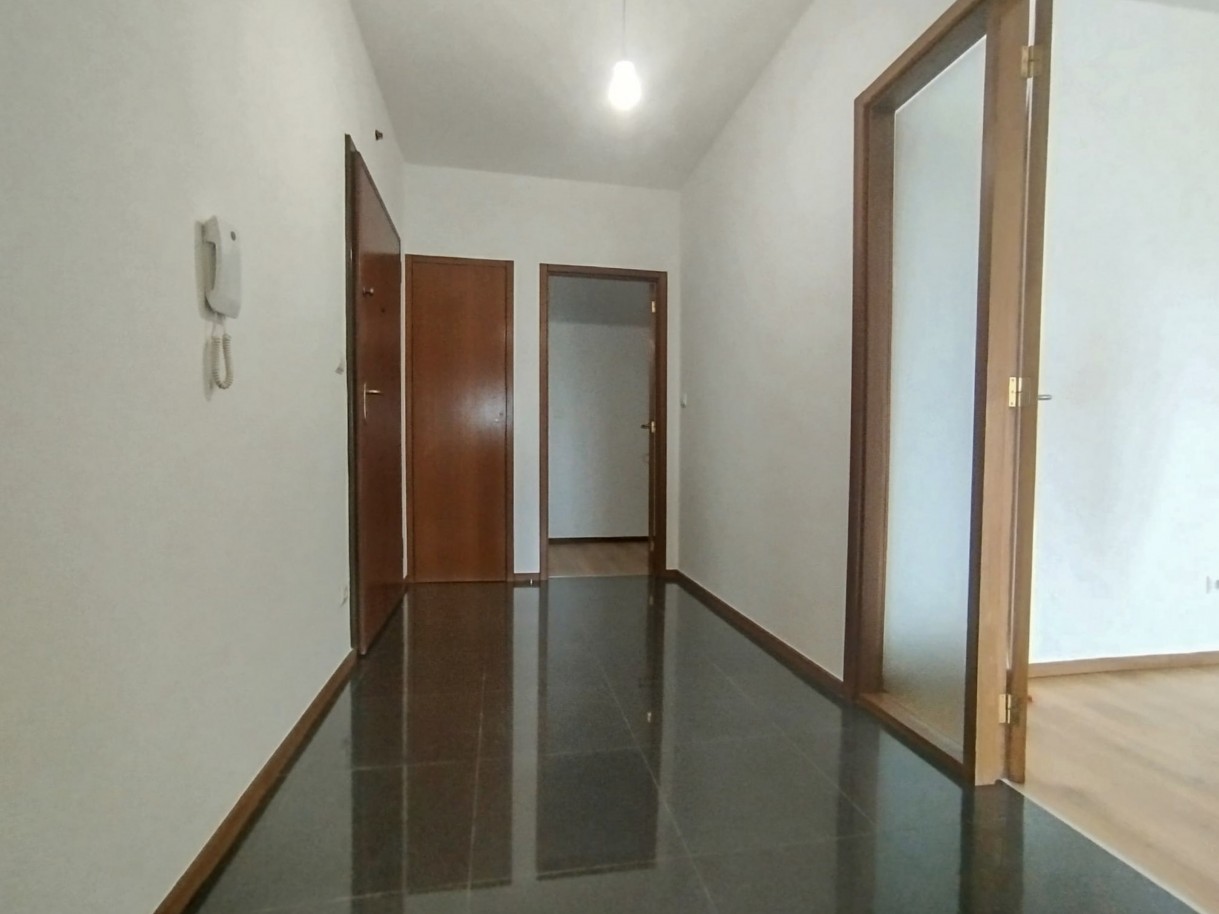 pv10958-23jpg