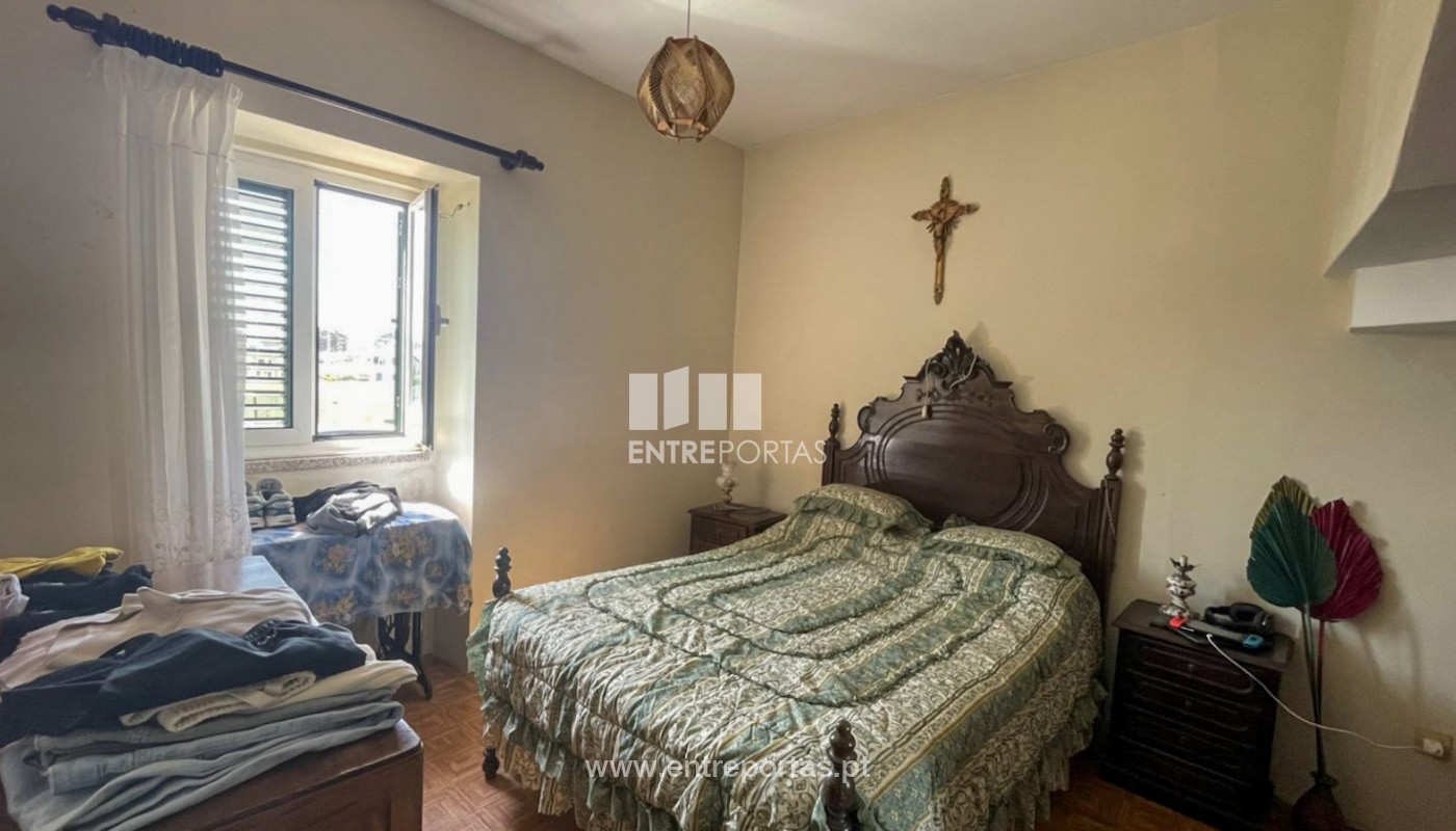 House in Povoa de Varzim - Image 5