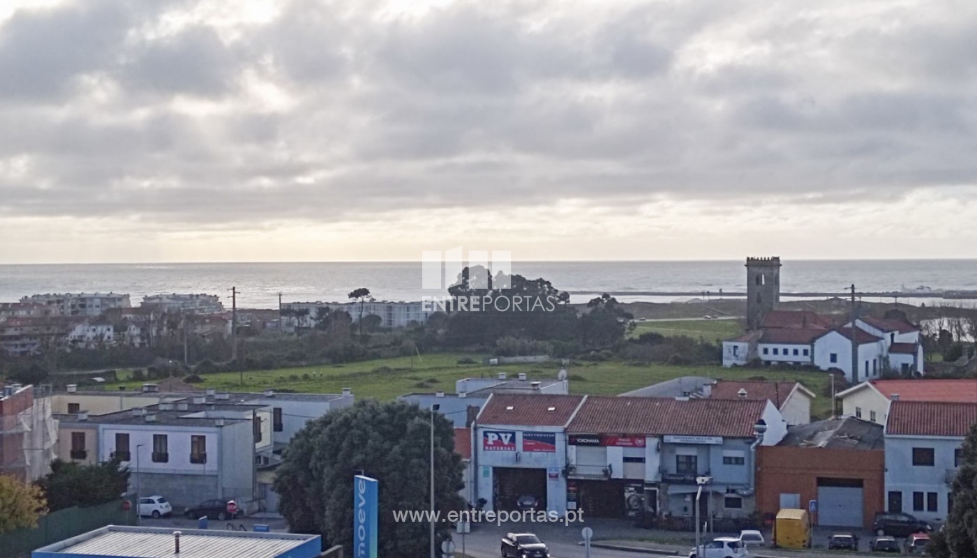 House in Arvore - view 1