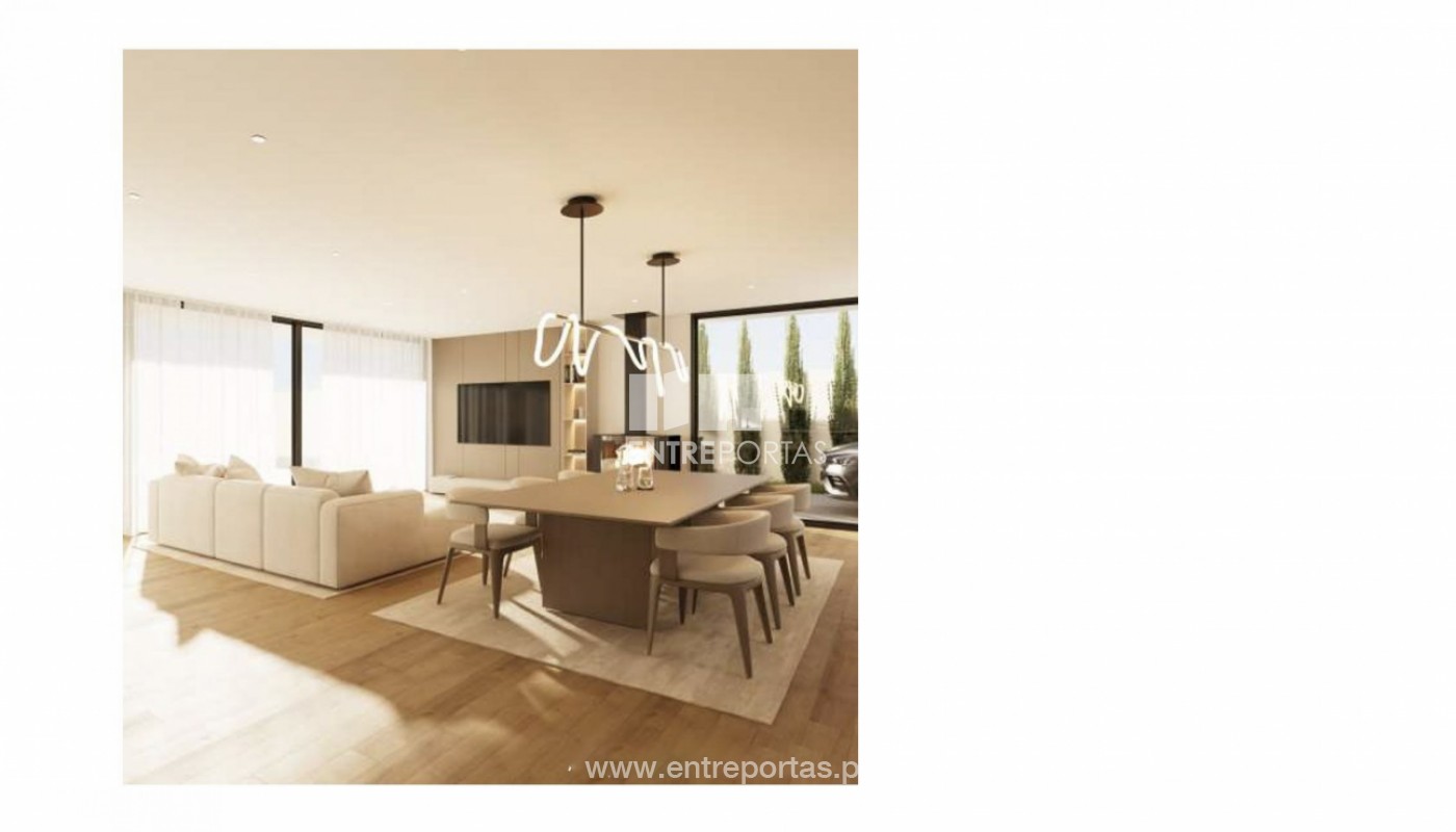 House in Povoa de Varzim - Image 4