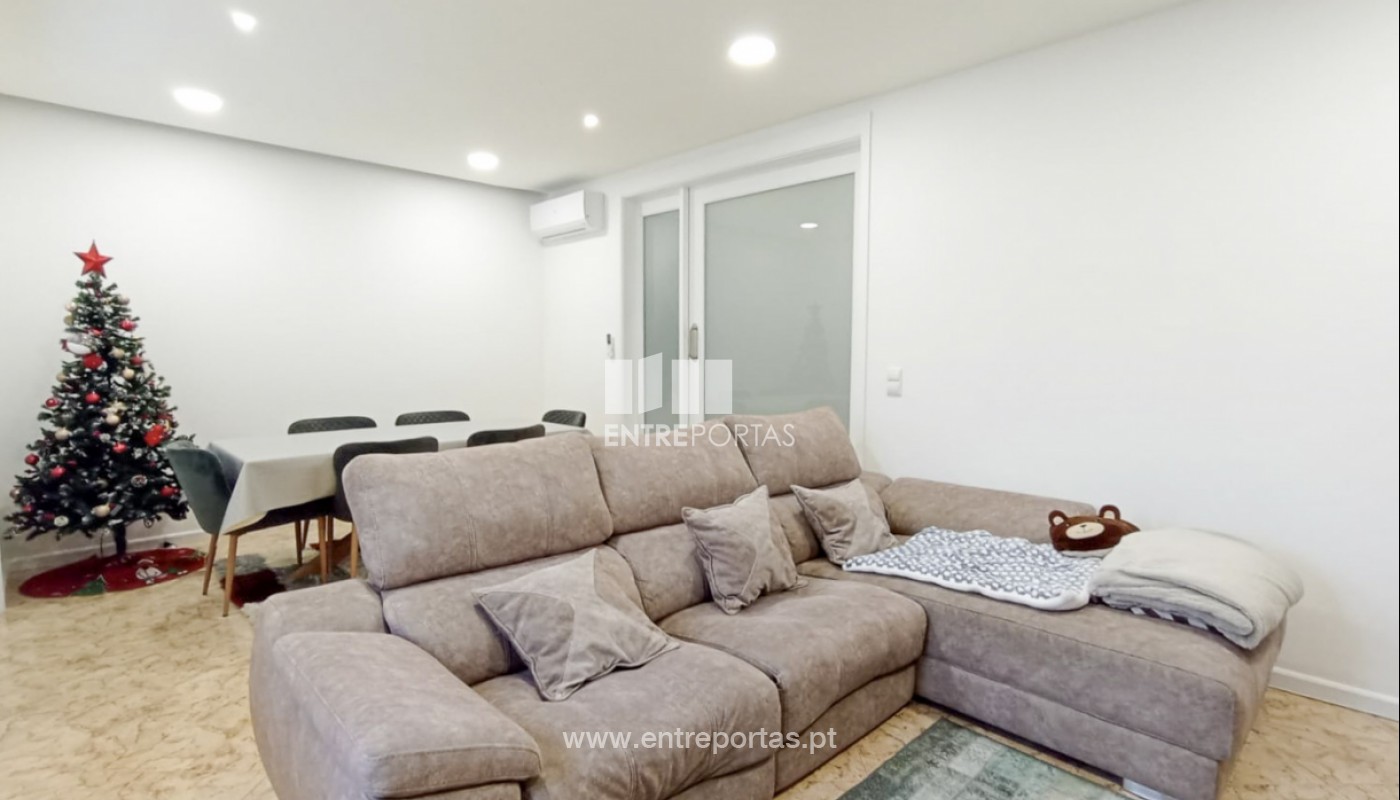 House in Povoa de Varzim - view 1