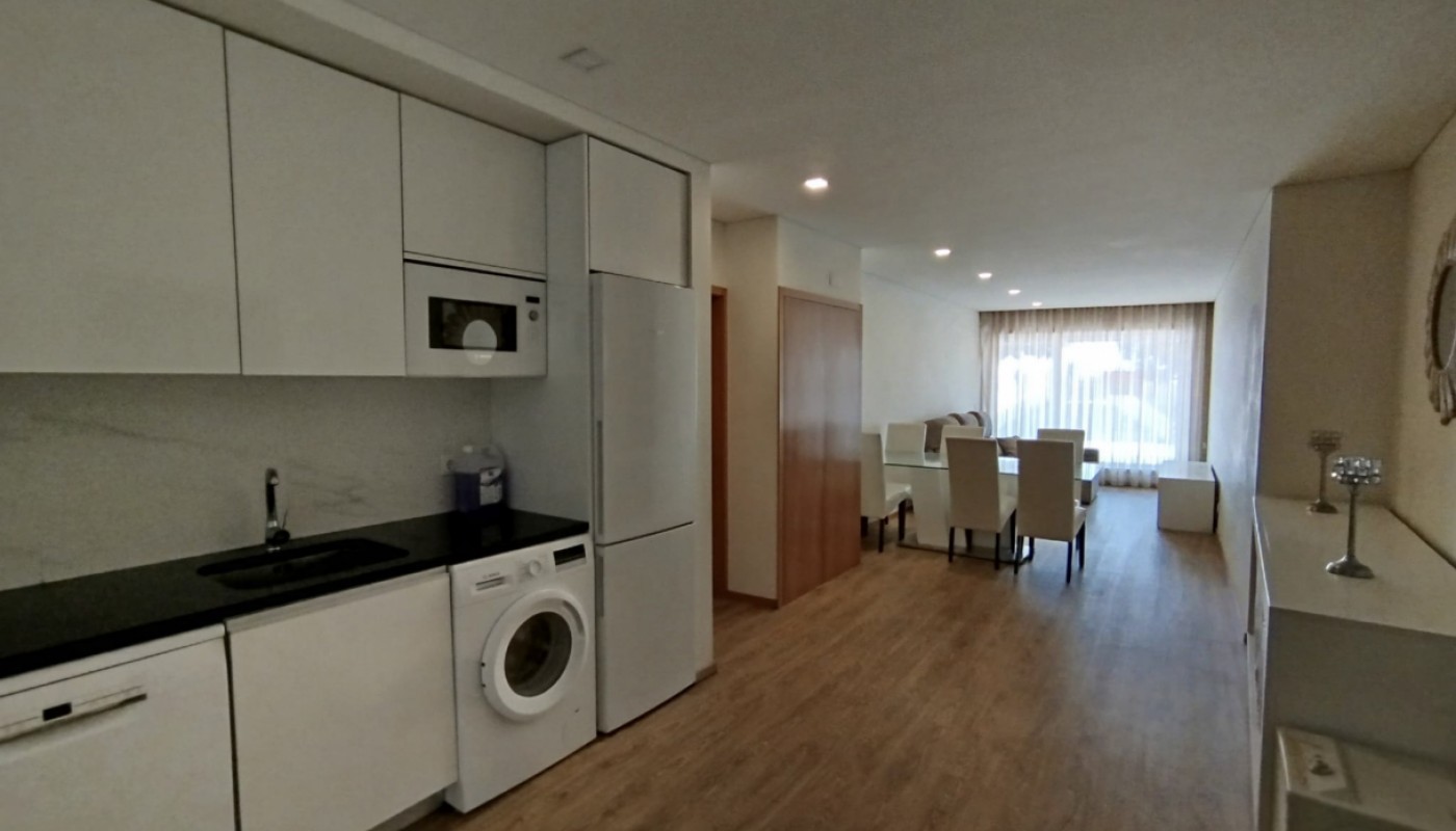 House in Povoa de Varzim - Image 3