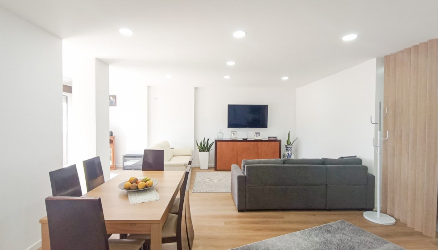 House in Matosinhos - Image 2