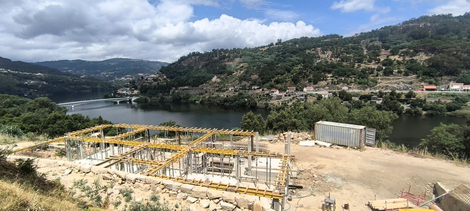 pv10922-18jpg