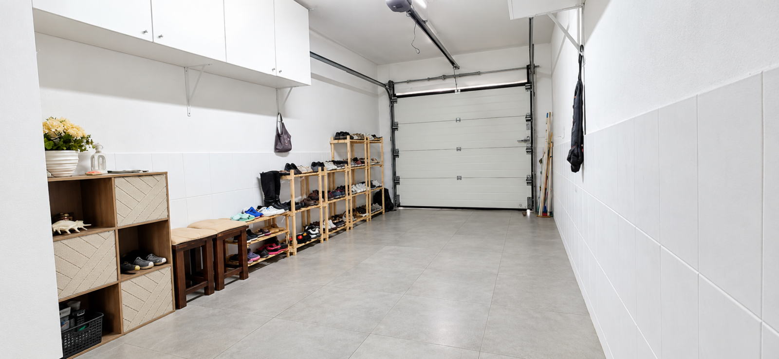 garagem-organizada-com-arrumacao-impecavelpng